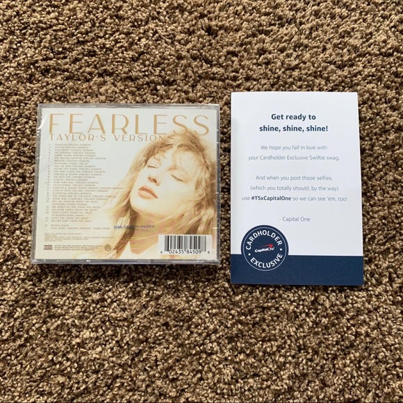 NEW Taylor Swift Fearless Bundle - Picture 10 of 16